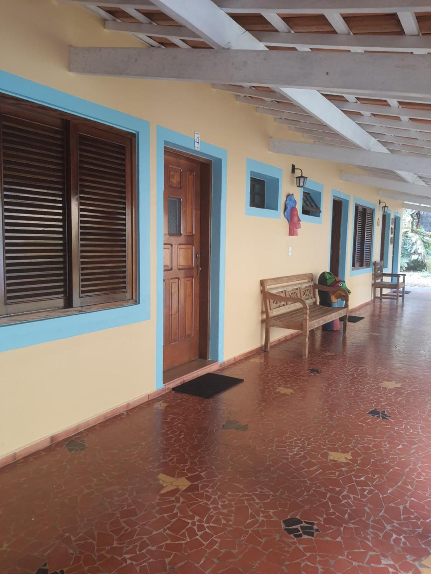 Suites Quintal De Lazaro 5 ウバトゥバ エクステリア 写真